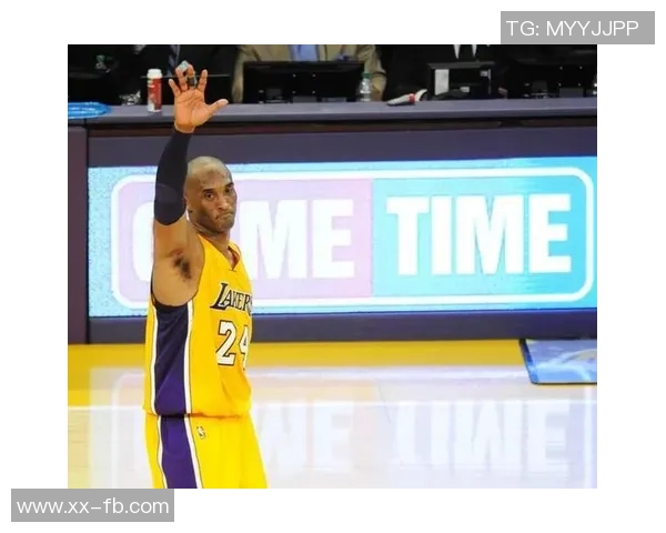 路威回忆科比最后一季本想争取佳绩却因伤病无奈变成告别巡演 路威回忆科比最后一季本想争取佳绩却因伤病无奈变成告别巡演